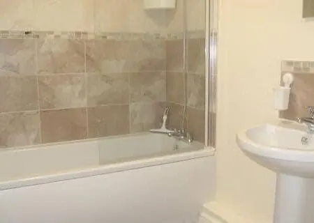 Holiday home Seaside View - Sunny Bright Two Bedroom - Lift Inside