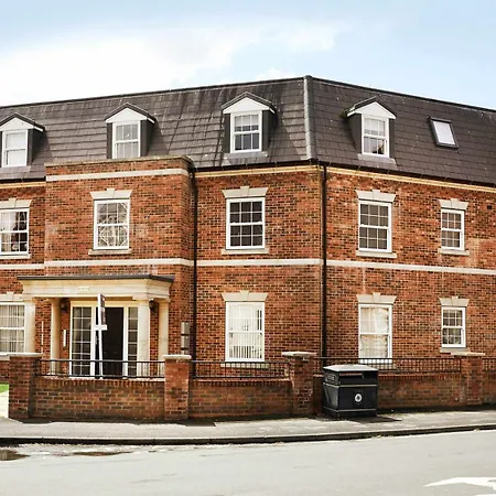 Seaside View - Sunny Bright Two Bedroom - Lift Inside Filey