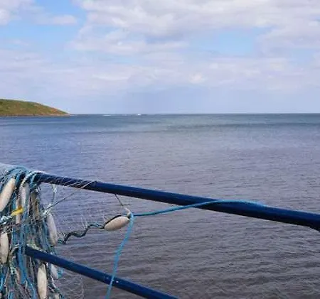 Seaside View - Sunny Bright Two Bedroom - Lift Inside * Filey